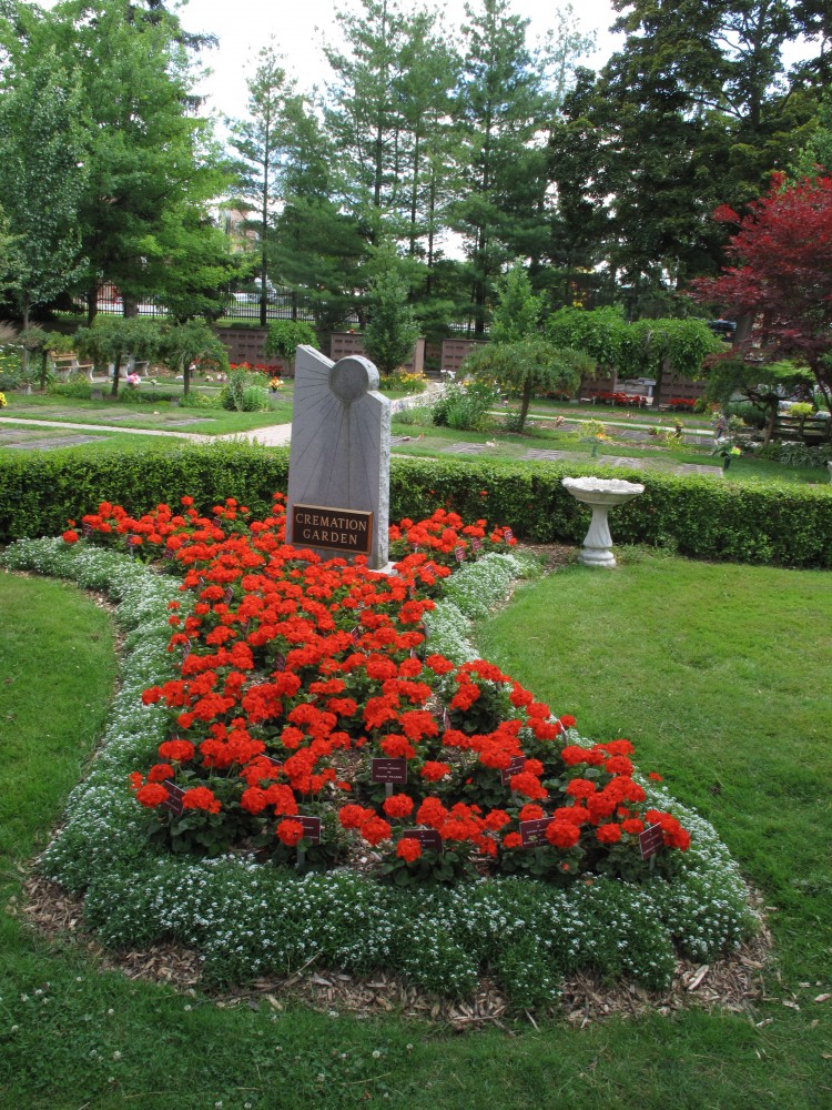 cremation garden at woodlawn memorial park
