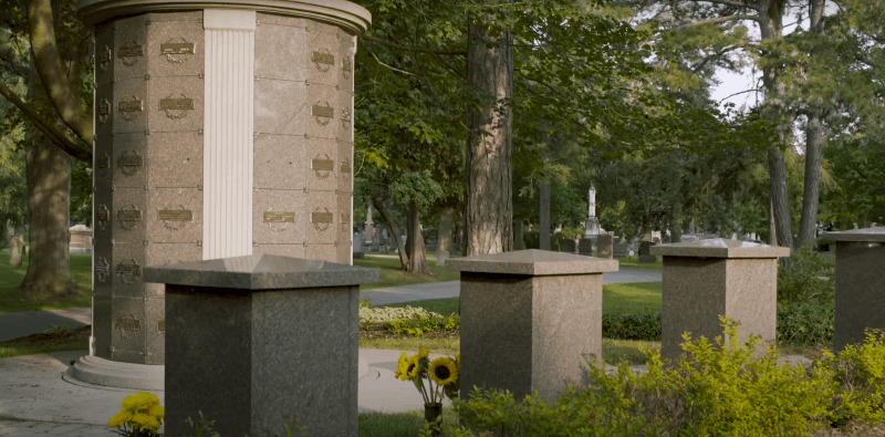 A photo of cremation monuments at Woodlawn Memorial Park.