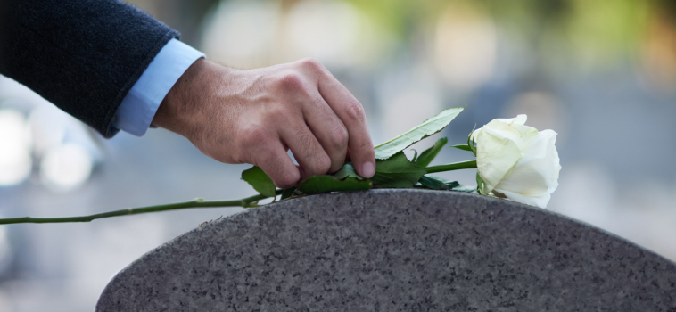 How To Memorialize The Life Of A Loved One